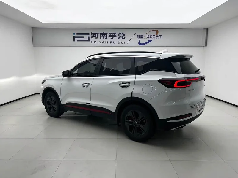Chery Tiggo 7 — фото 6