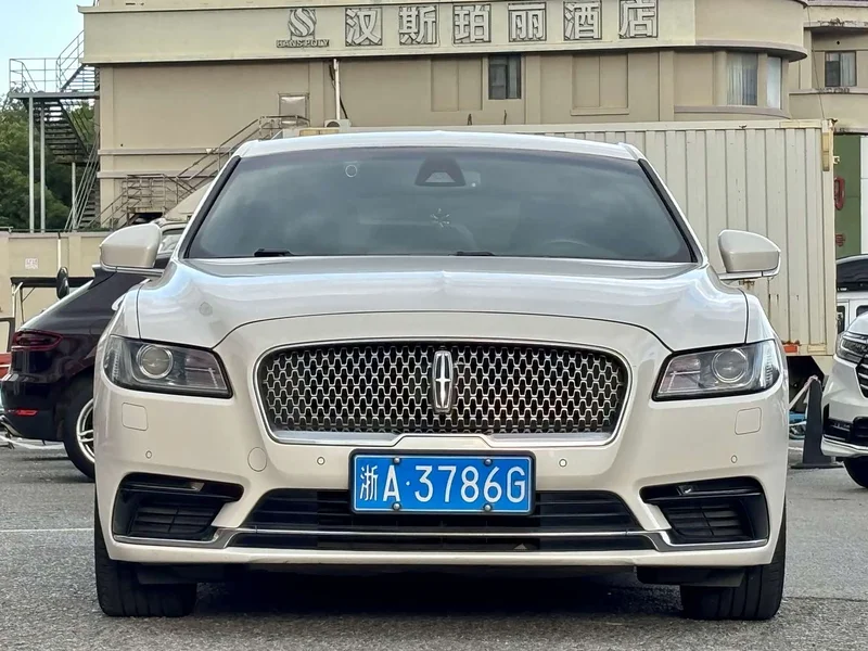 Lincoln Continental