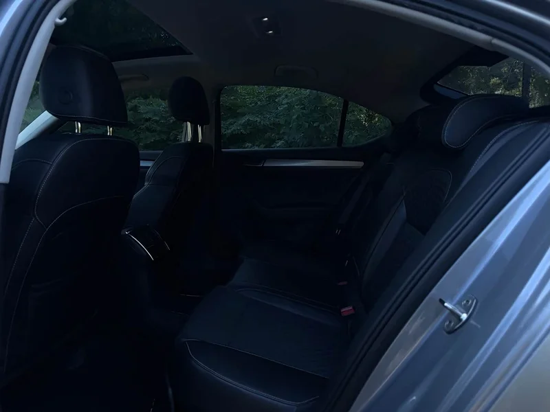 Skoda Superb — фото 5