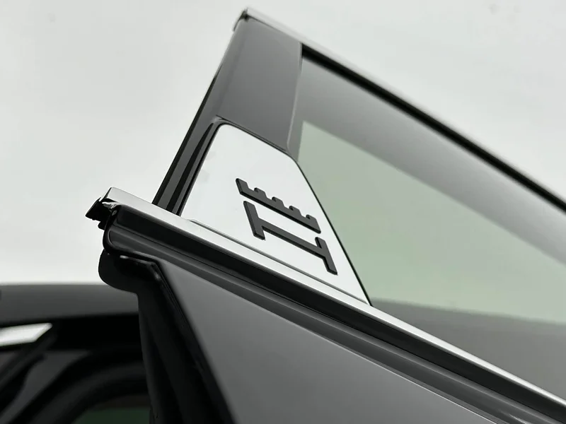 Audi A8 — фото 12