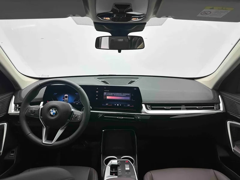 BMW X1 — фото 15