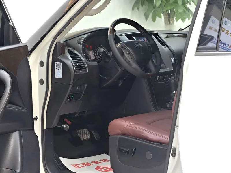 Nissan Patrol — фото 16