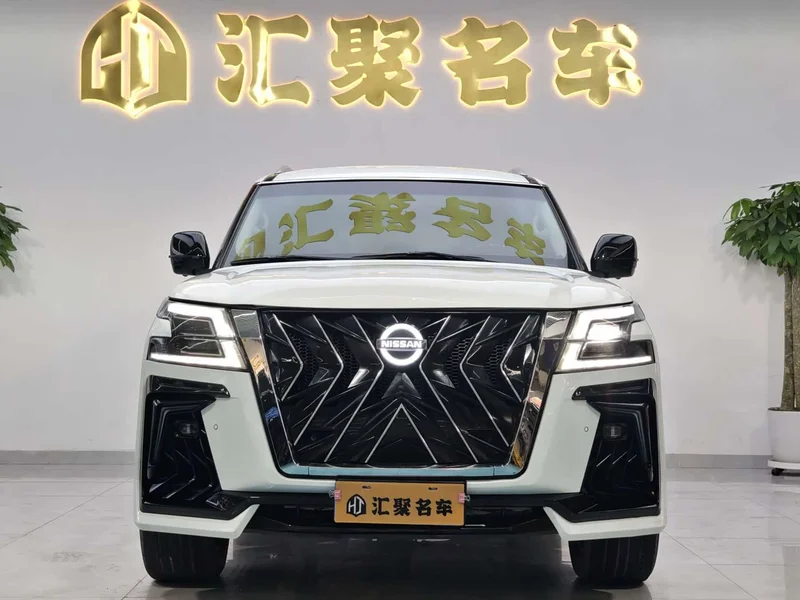 Nissan Patrol — фото 2