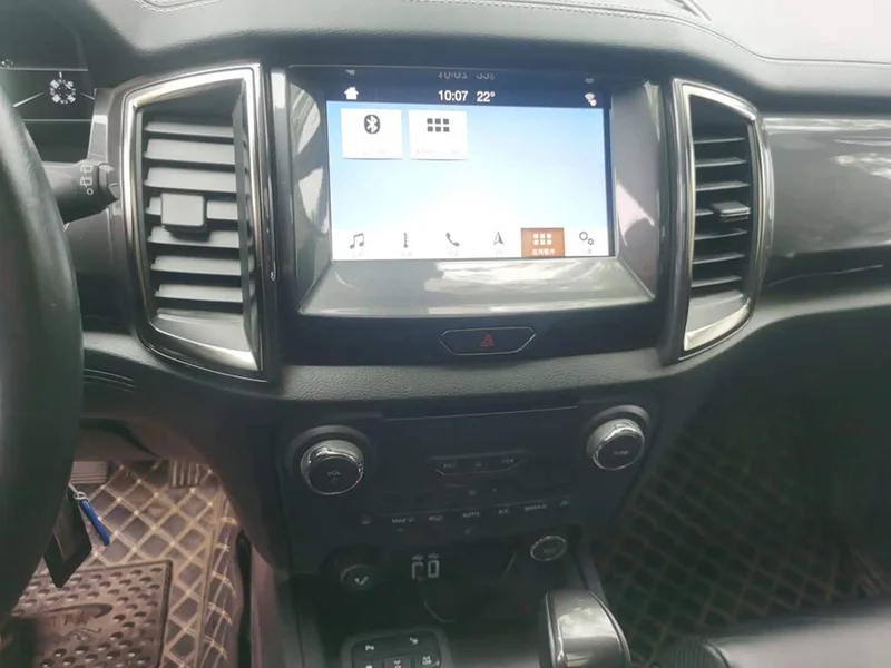 Ford Everest — фото 14