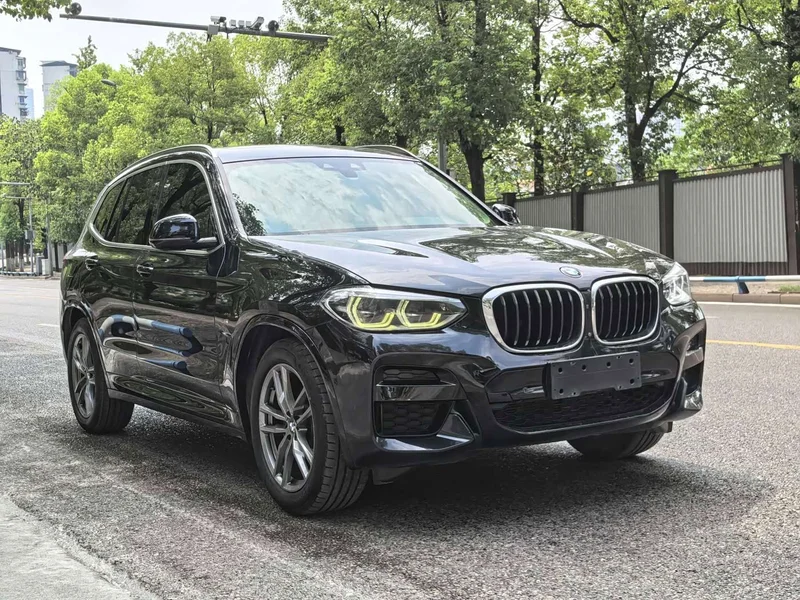 BMW X3 — фото 3