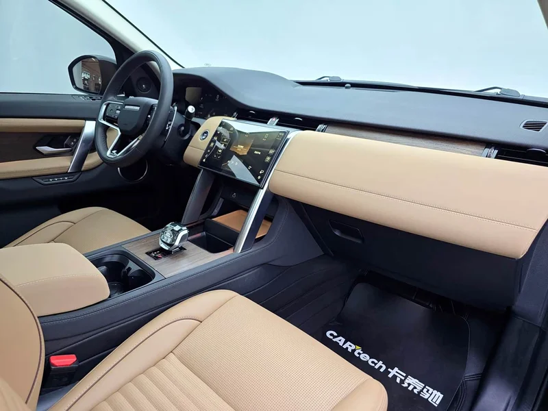 Land Rover Discovery — фото 14