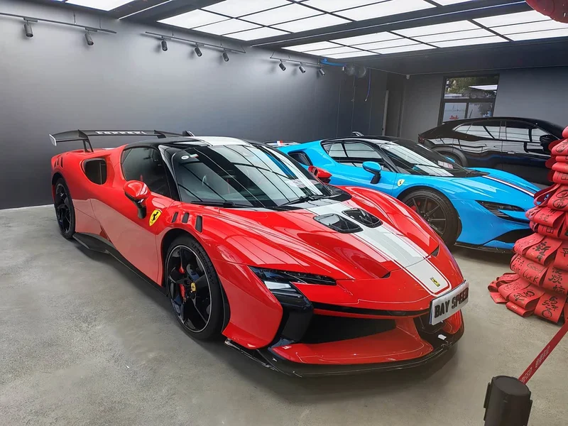 Ferrari SF90