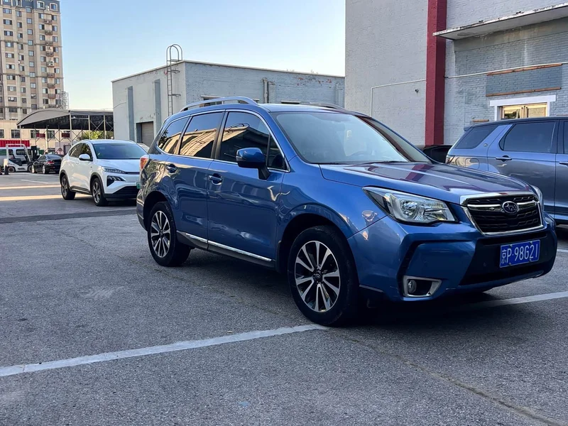 Subaru Forester — фото 2