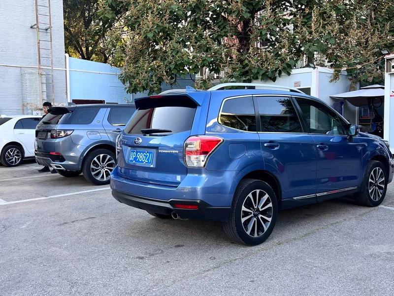 Subaru Forester — фото 4