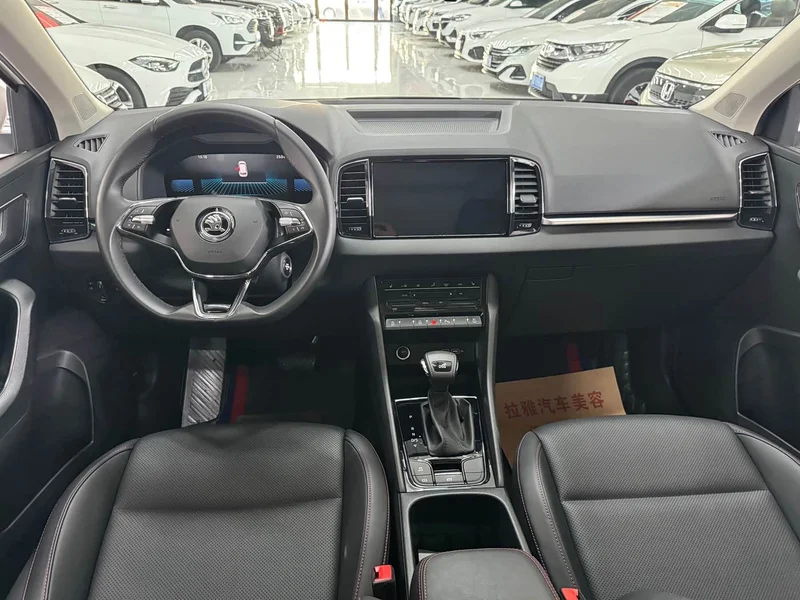 Skoda Karoq — фото 8
