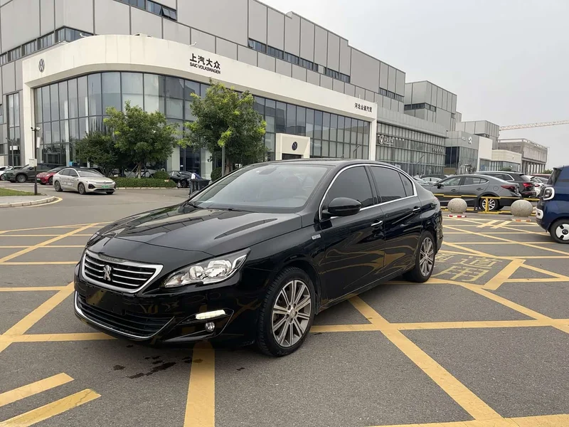 Peugeot 408