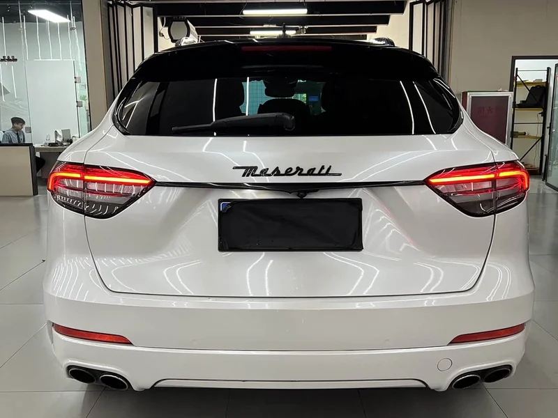 Maserati Levante — фото 7