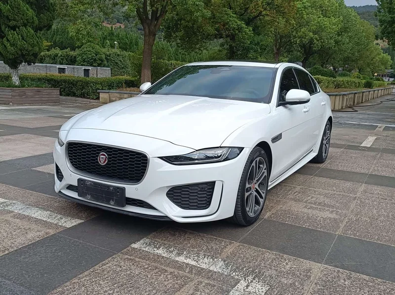 Jaguar XEL
