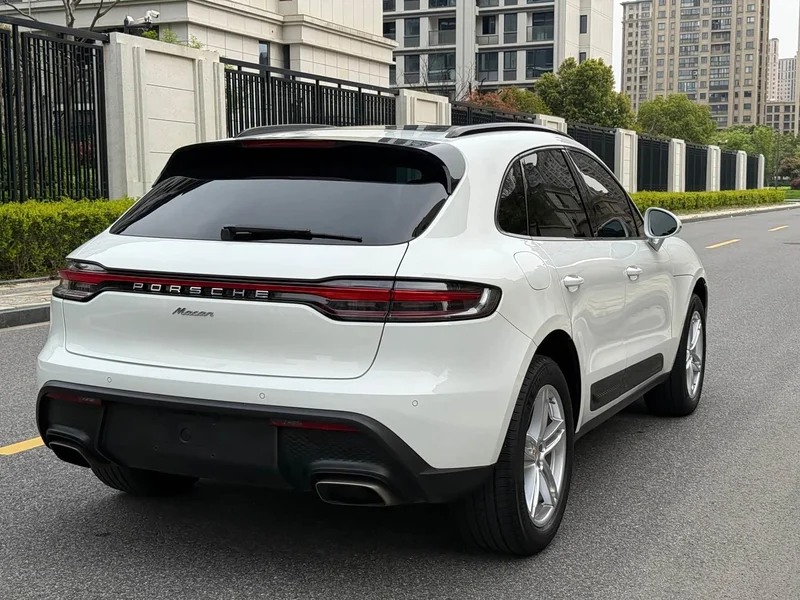 Porsche Macan — фото 6