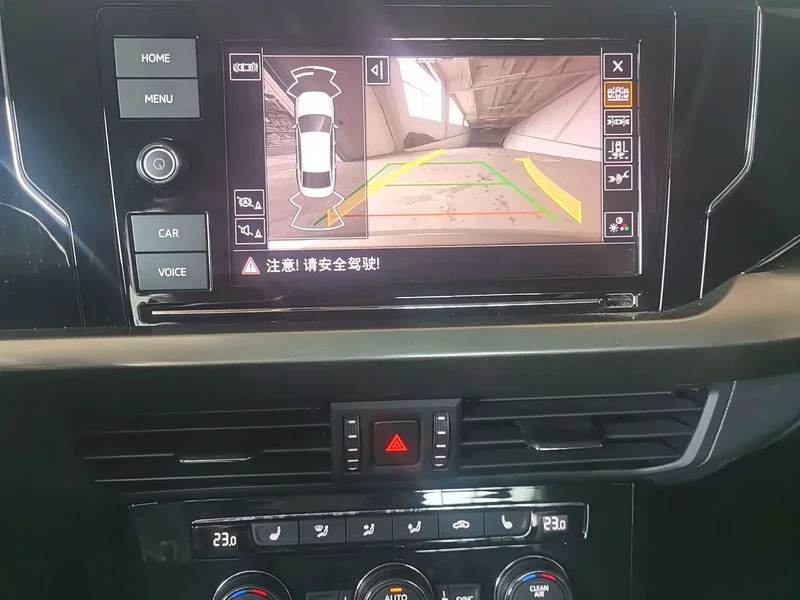 Volkswagen Passat — фото 11