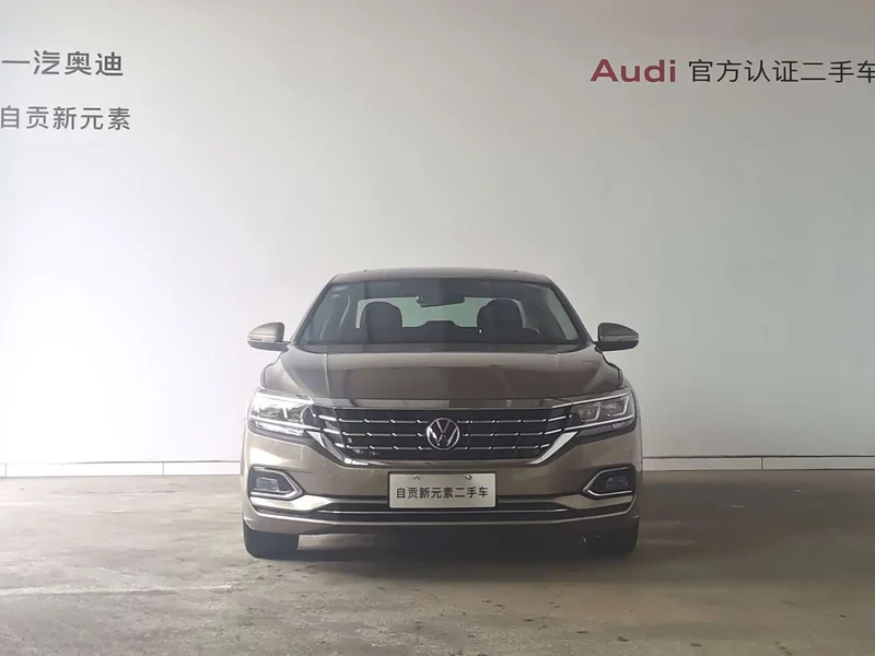 Volkswagen Passat — фото 4