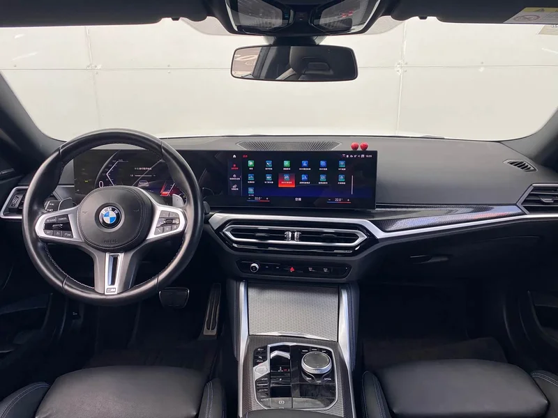 BMW M240i — фото 16
