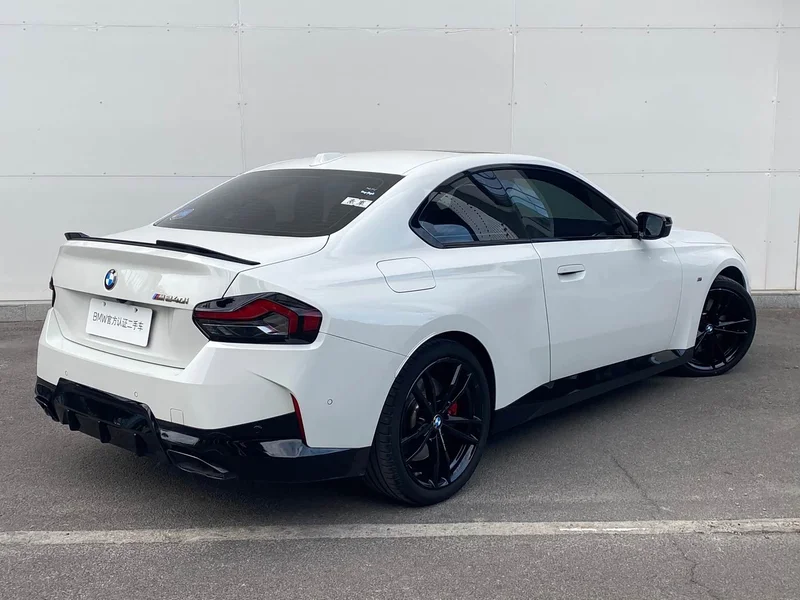 BMW M240i — фото 17
