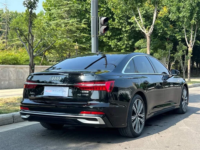 Audi A6L — фото 4