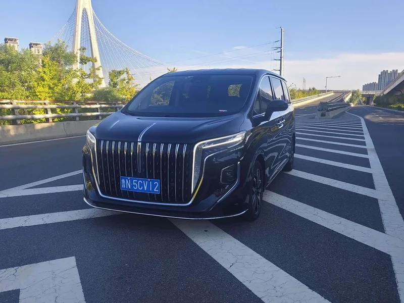 Hongqi HQ9