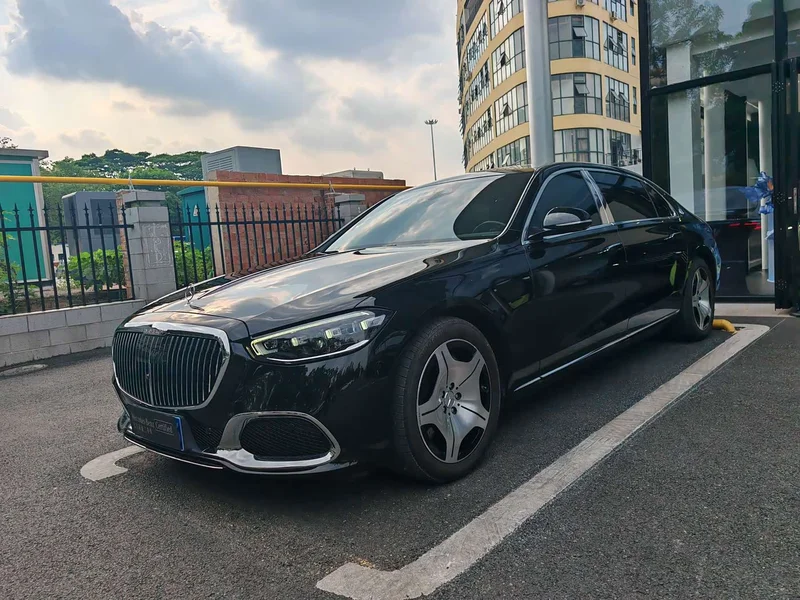 Mercedes-Benz Maybach S-Class