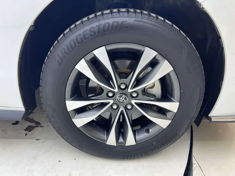 Skoda Roomster — фото 12