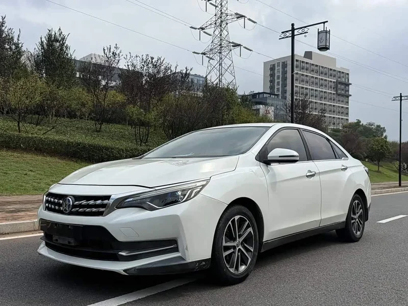 Venucia D60