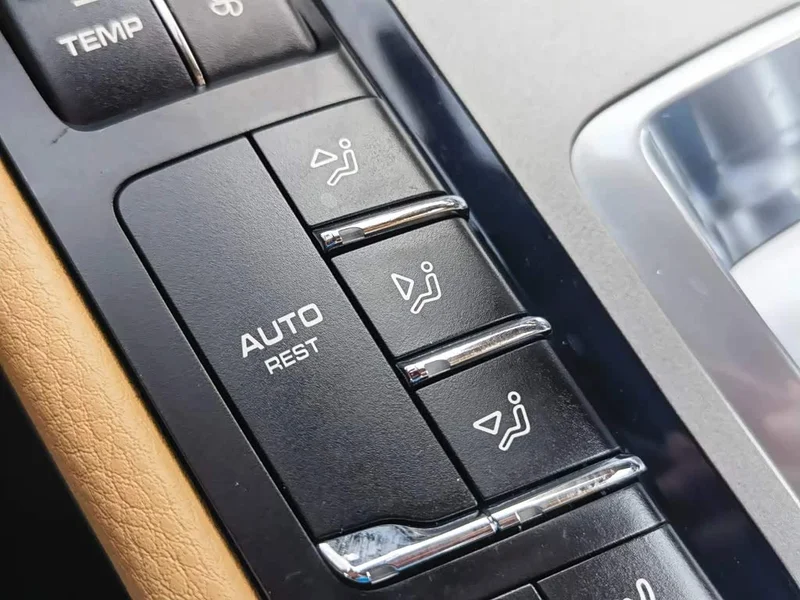 Porsche Panamera — фото 15