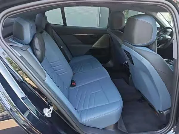 BMW i5 — фото 10