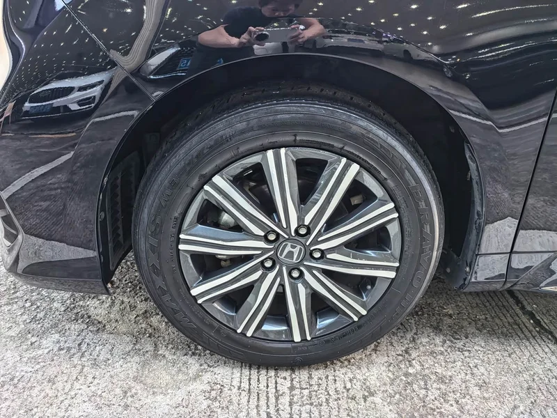 Honda Odyssey — фото 18