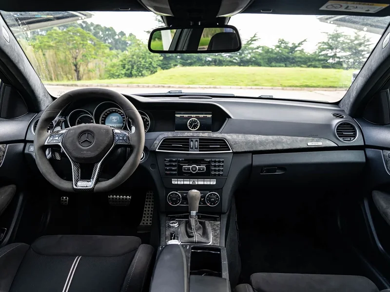 Mercedes-Benz C-Class AMG — фото 13