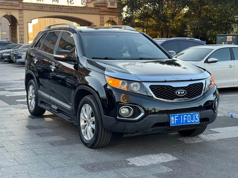Kia Sorento — фото 3