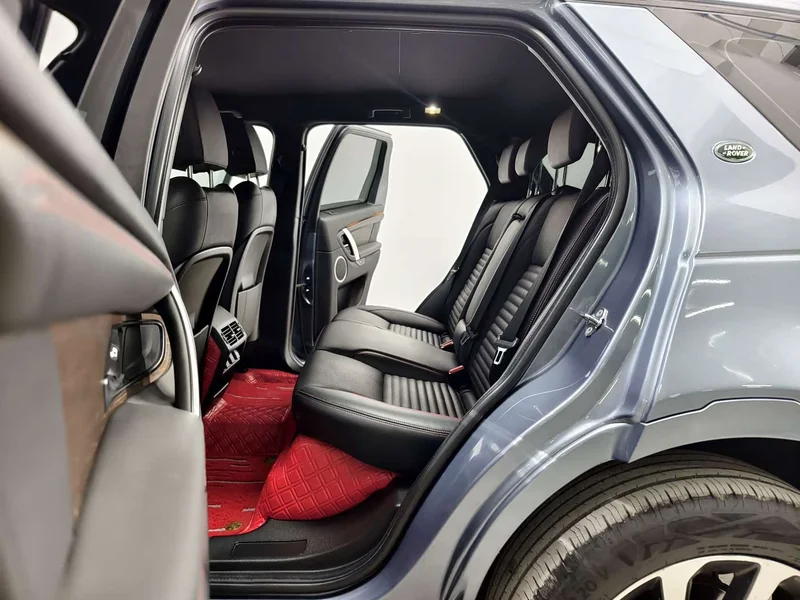 Land Rover Discovery — фото 13