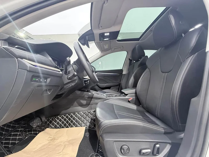 Volkswagen Octavia — фото 7
