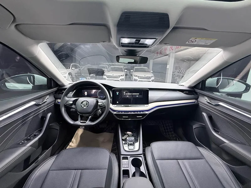 Volkswagen Octavia — фото 10