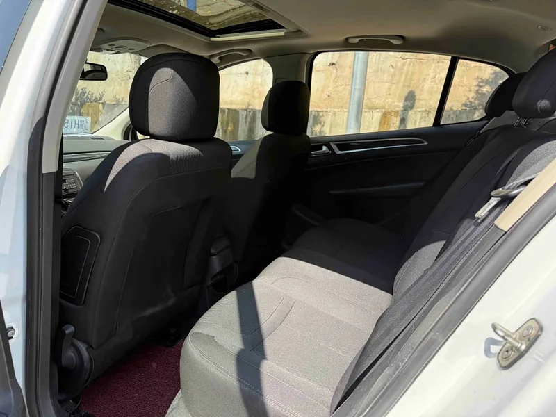 Peugeot 308 — фото 4