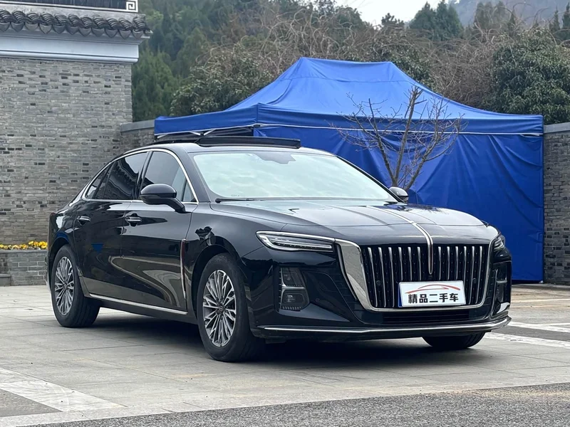 Hongqi H5 — фото 3
