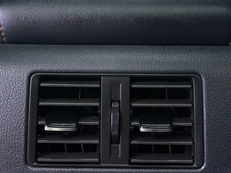 Mitsubishi Eclipse Cross — фото 16