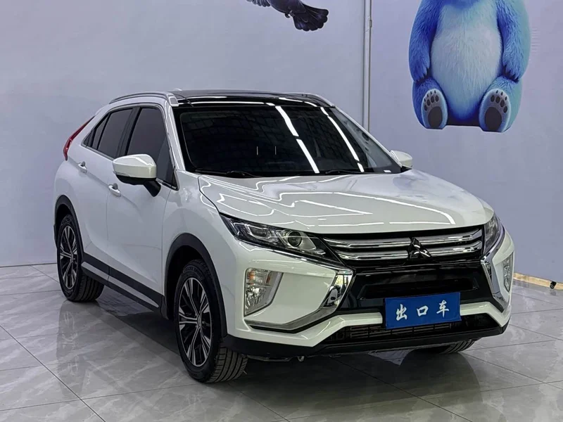 Mitsubishi Eclipse Cross — фото 3