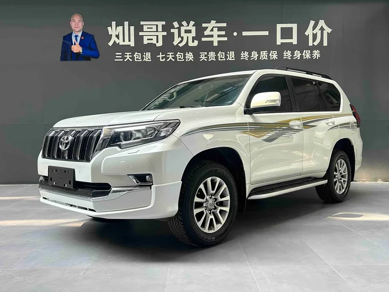 Toyota Prado — фото 1