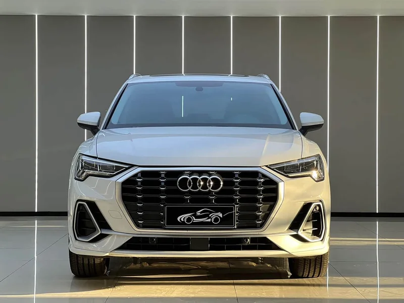Audi Q3 — фото 2
