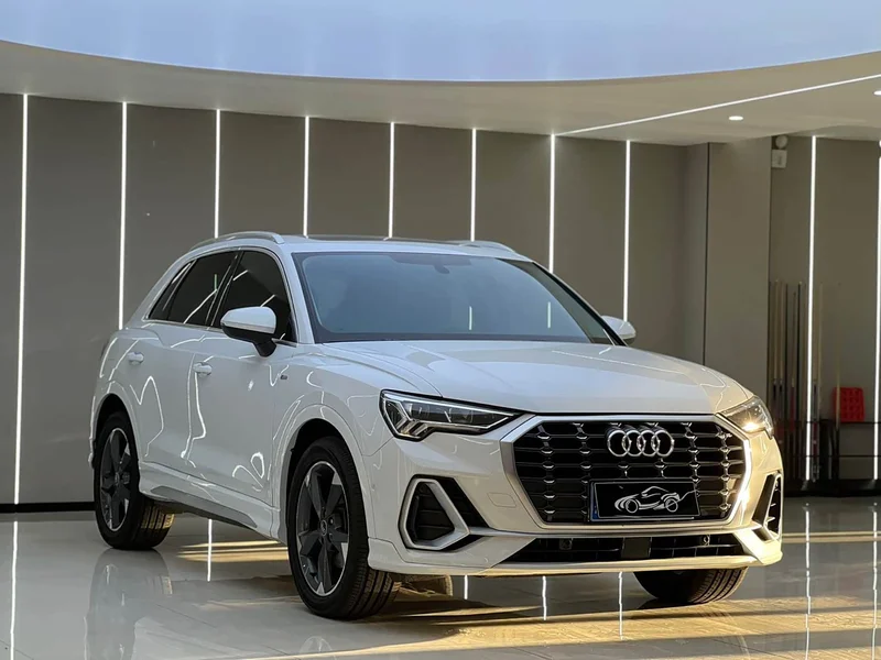 Audi Q3 — фото 3