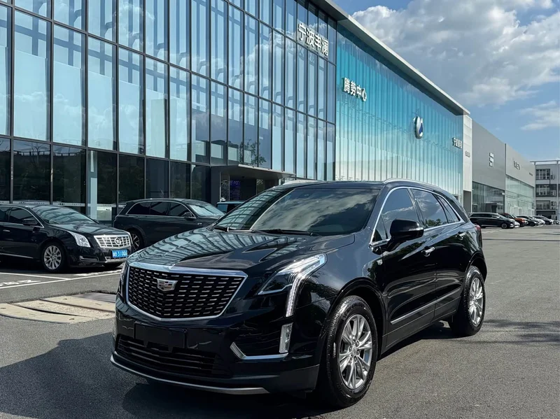 Cadillac XT5 — фото 1