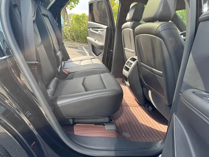 Cadillac XT5 — фото 16
