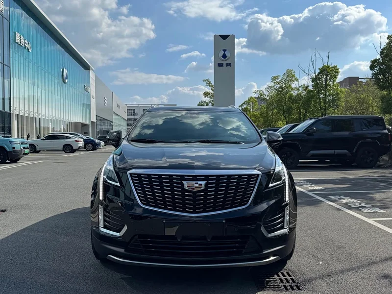 Cadillac XT5 — фото 2