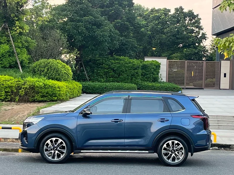 Kia Sportage — фото 7