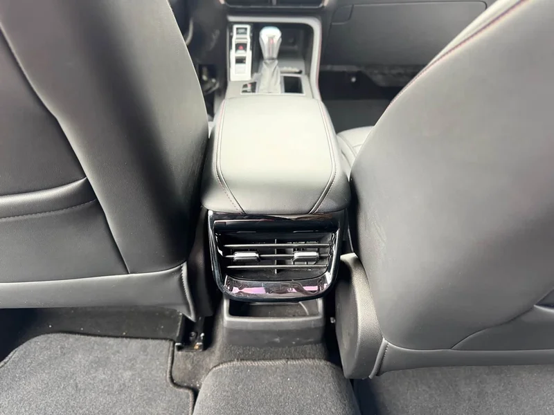 Roewe i5 — фото 15
