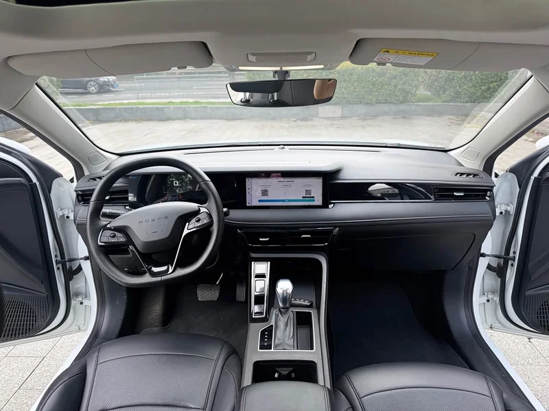 Roewe i5 — фото 16