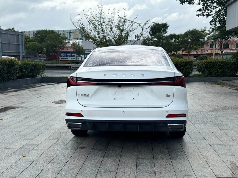 Roewe i5 — фото 5