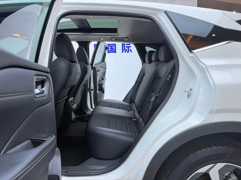 Nissan Qashqai — фото 13